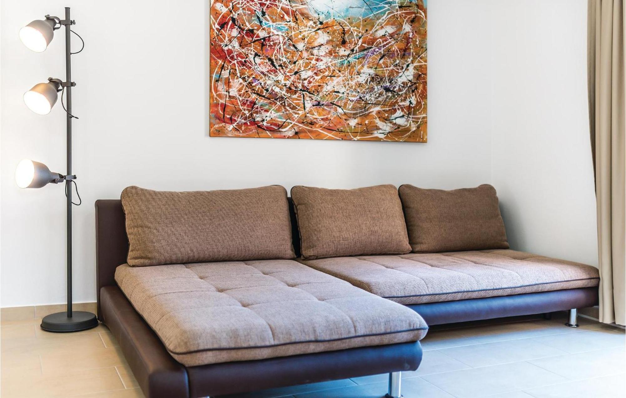 Stunning Home In Betina With Kitchen Εξωτερικό φωτογραφία